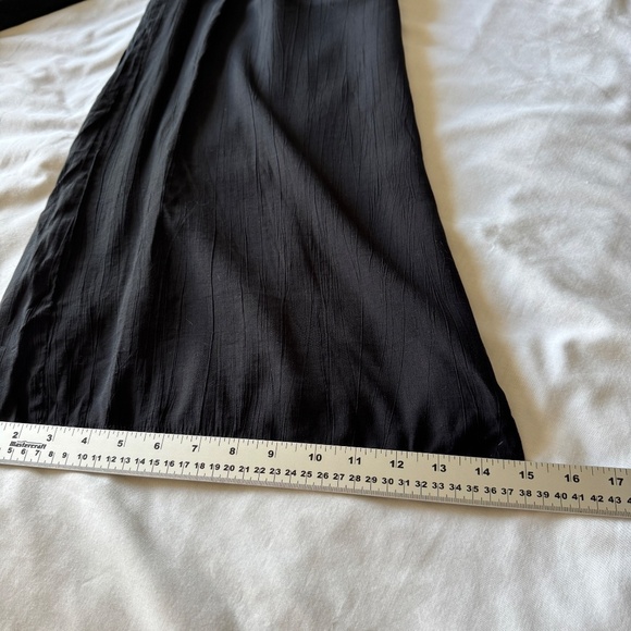 H&M Women's Wide Leg Loose Fit Boardwalk High-Rise Pants Black Medium Beach - Picture 12 of 13